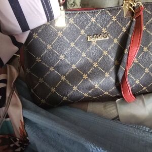 SHEIN Black and Red Crossbody Bag with Gold Accents